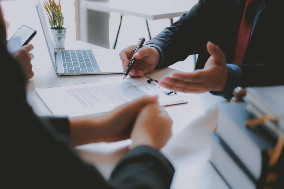 Real estate contract with a contingency clause